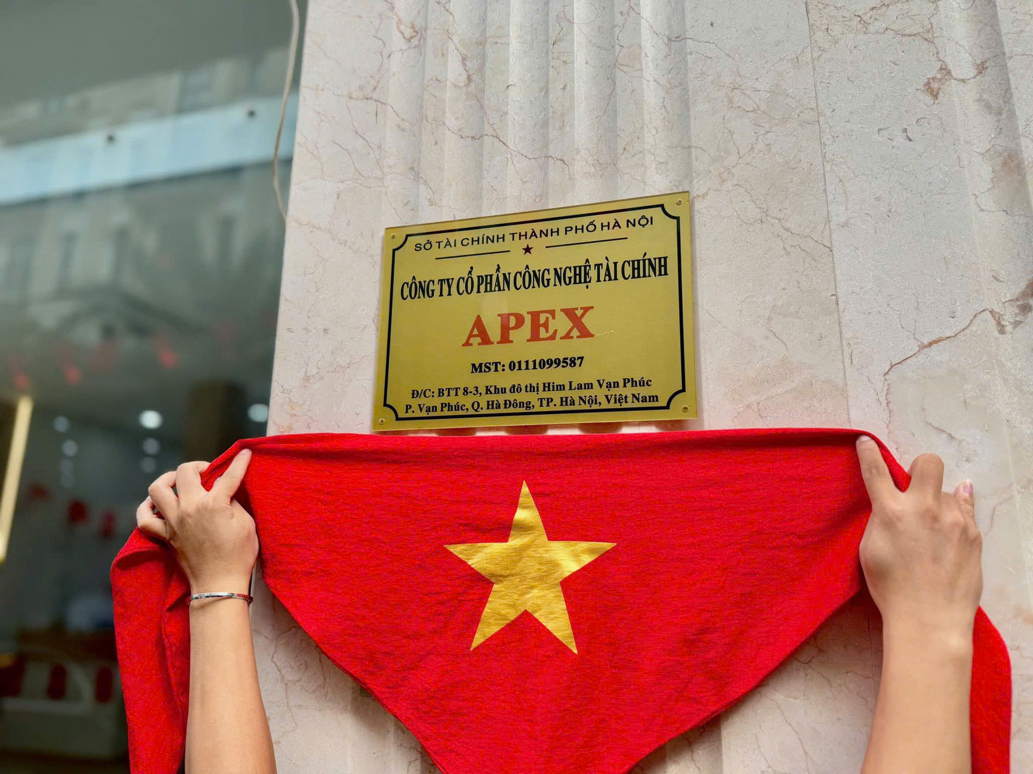 Hệ thống hỗ trợ 24/7 APEX